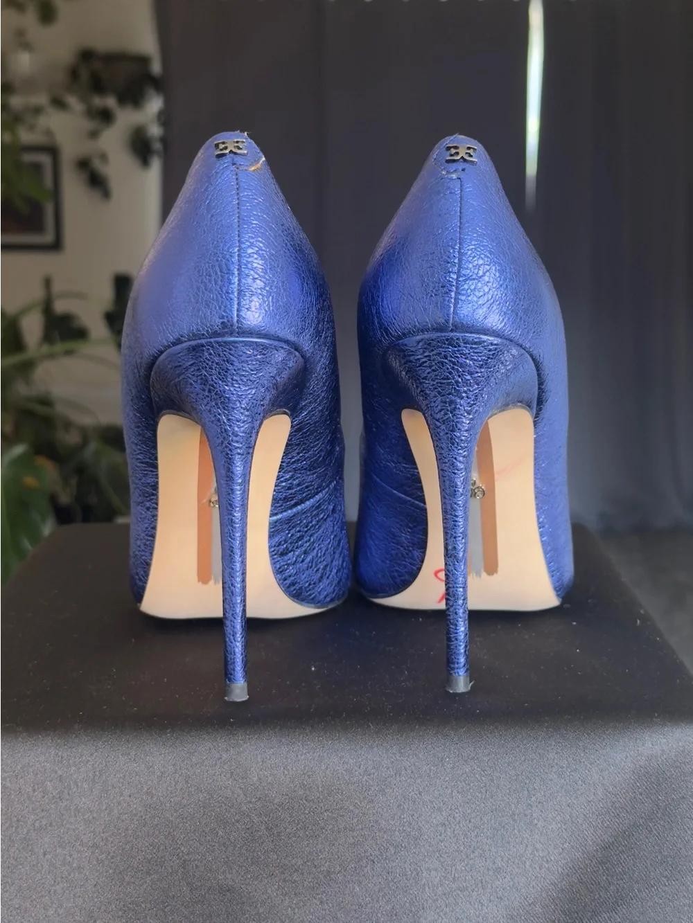 Sam Edelman Hazel Metallic Blue Crinkled Leather Pump Sz 9 US / 39 EU
